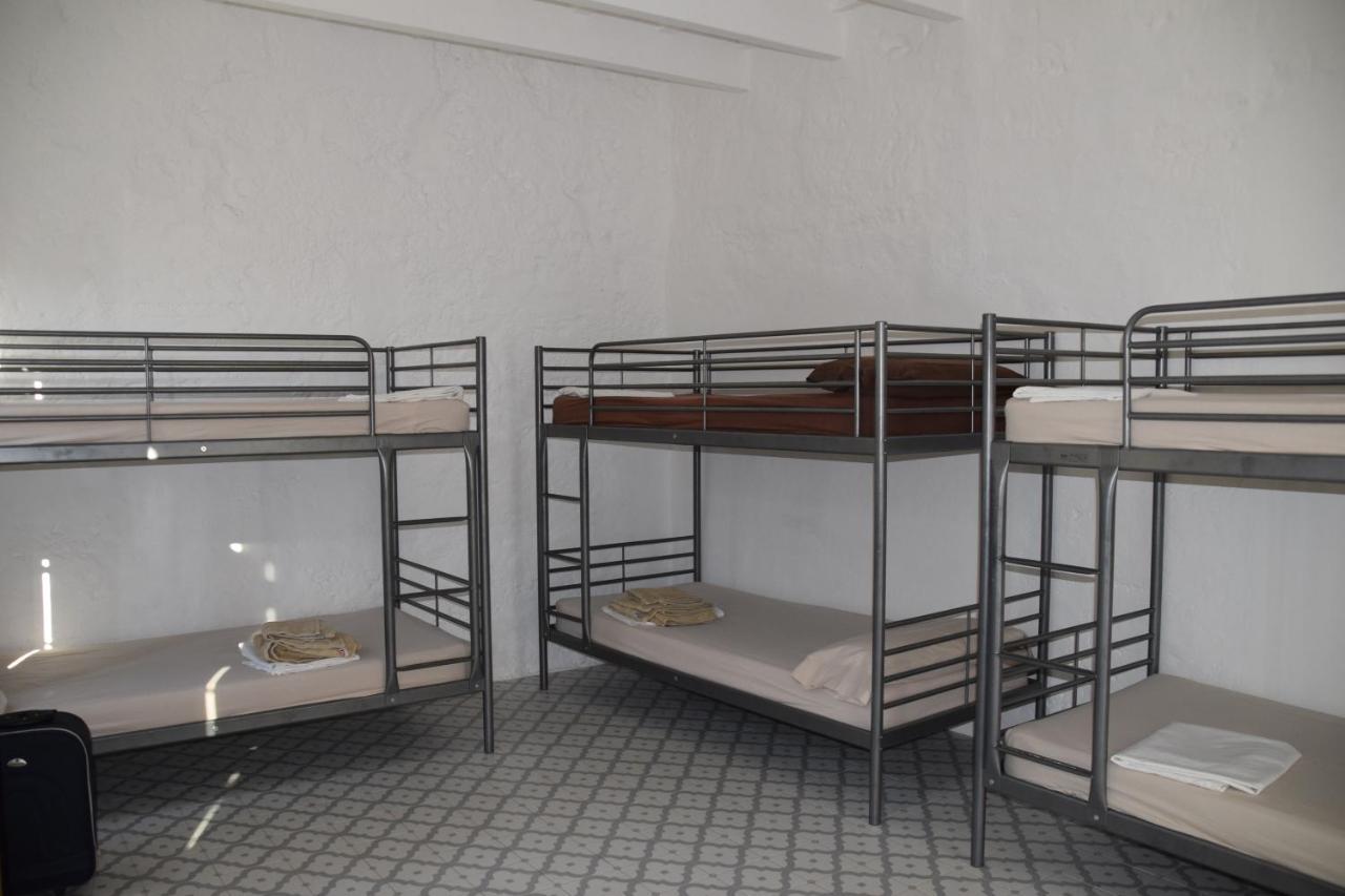 Hostel Refugi Biniati Vell *