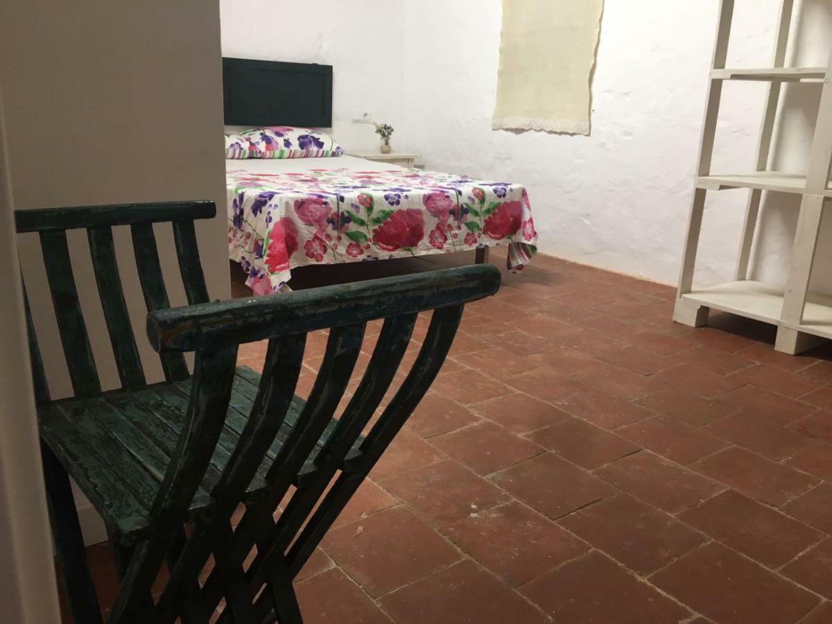 Refugi Biniati Vell Hostel *